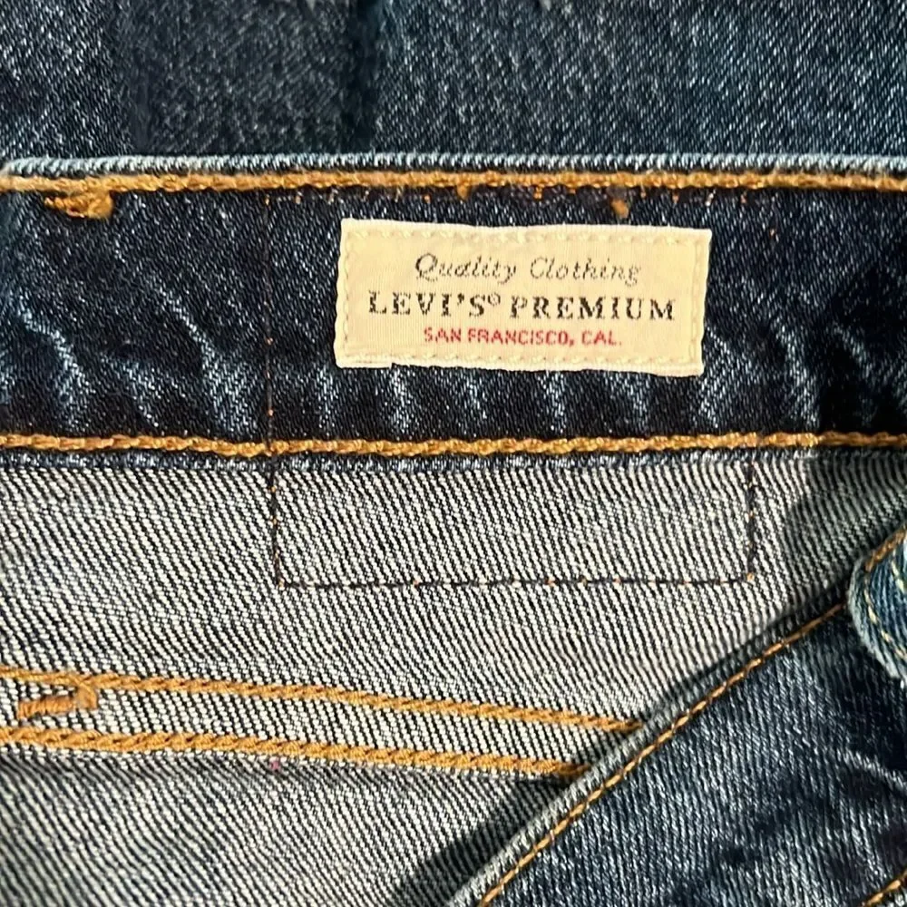 Levi’s Premium 501 ORIGINAL FIT HIGH RISE WOMEN'S SHORTS